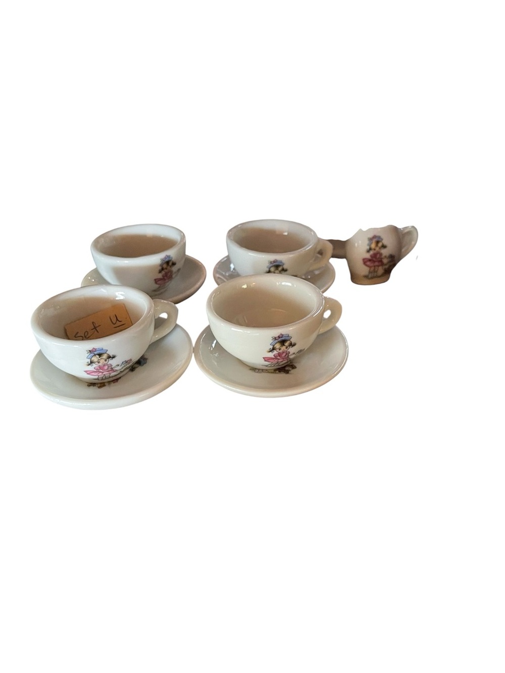 Vintage 1970s 11 piece Child Tea Set